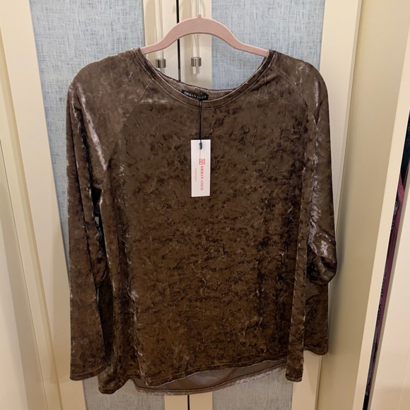 Tops - Women's Urban Coco Crushed Velvet Long-Sleeve Top - Brown